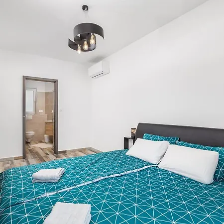 Apartment Zita Lovran Opric